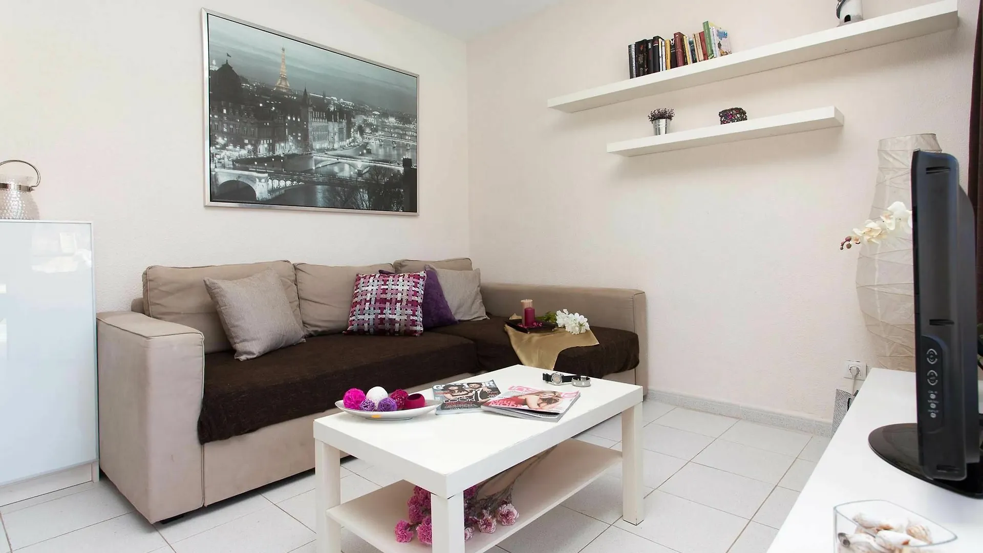Kalma Apartment コラレホ 0*,  スペイン